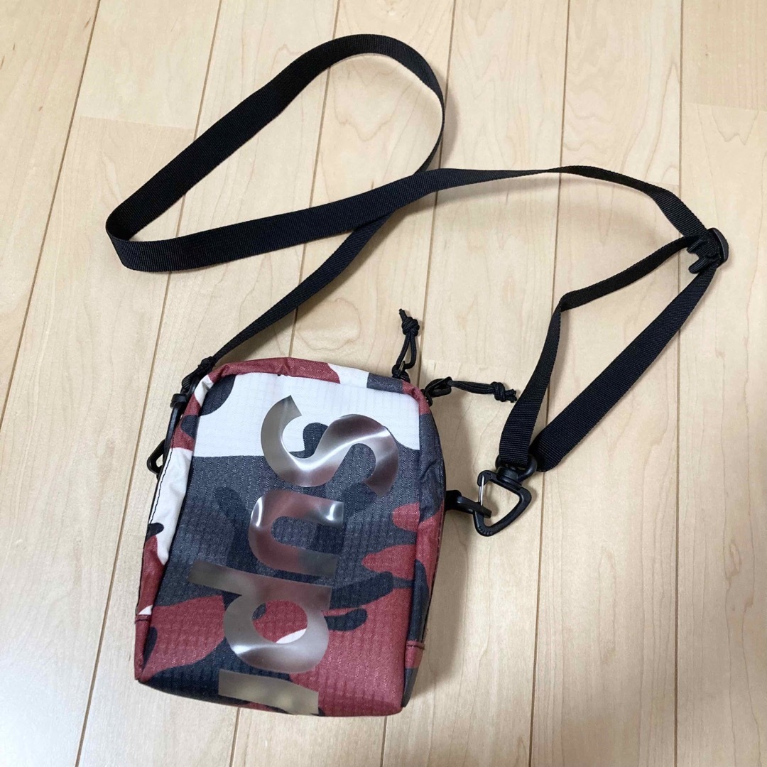 Supreme Neck Pouch シュプリーム ネックポーチ