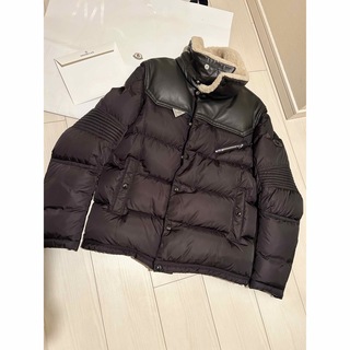 MONCLER - クリーニング済み 極美品 MONCLER モンクレール LEO size 1