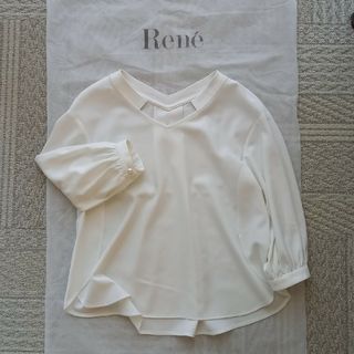 ルネ(René)の美品RENEホワイトブラウス☆34(シャツ/ブラウス(長袖/七分))