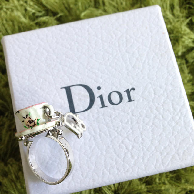 Christian Dior(クリスチャンディオール)のDior＊ティーカップ&ロゴリング レディースのアクセサリー(リング(指輪))の商品写真