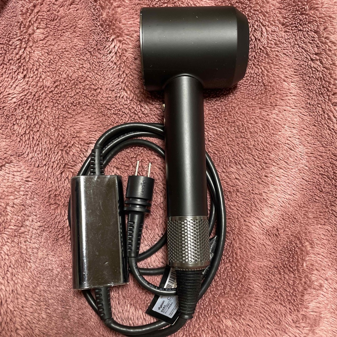 Dyson(ダイソン)の Dyson HD03 ヘアドライヤ スマホ/家電/カメラの美容/健康(ドライヤー)の商品写真