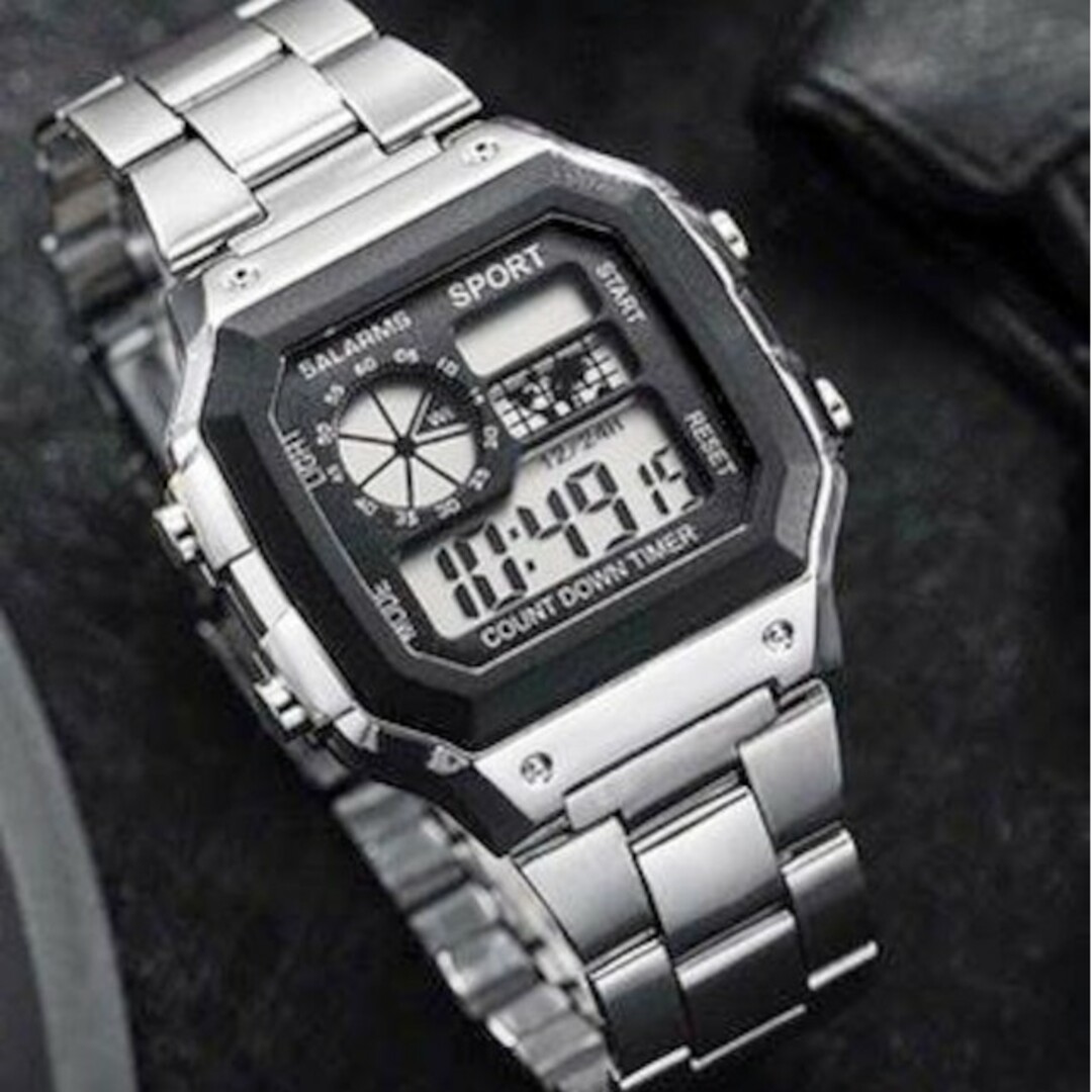 T282 スクエア 腕時計 LED デジタル クロノグラフ メンズの時計(腕時計(デジタル))の商品写真