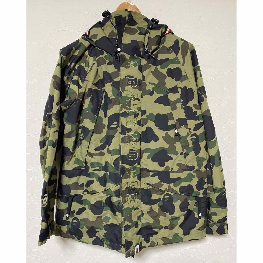 a bathing ape シャーク　スノボ　ジャケットマウンテンパーカー