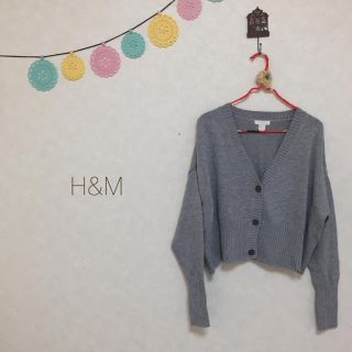 エイチアンドエム(H&M)のH&M ショート丈カーディガン(カーディガン)