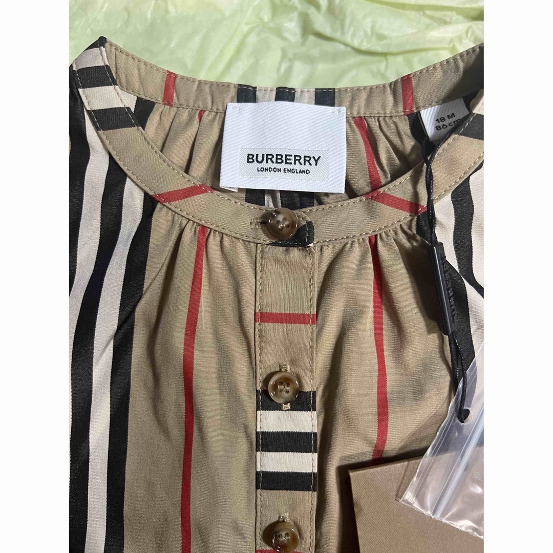 BURBERRY(バーバリー)のバーバリー　ワンピース　ベビー キッズ/ベビー/マタニティのキッズ服女の子用(90cm~)(ワンピース)の商品写真