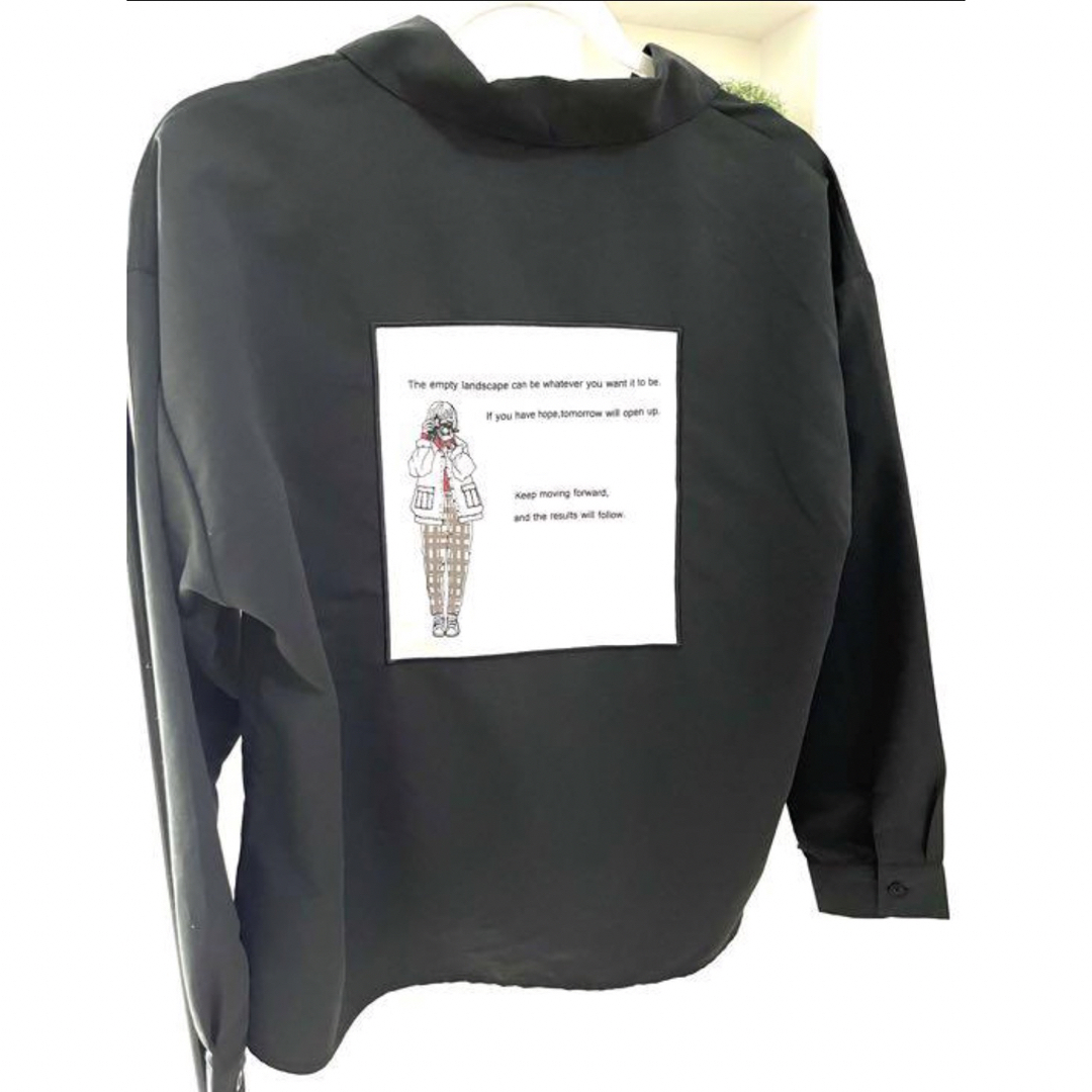 新品　タグ付き　韓国風　シャツ　手書き　黒　海外　ファッション　 ブラウス レディースのトップス(シャツ/ブラウス(長袖/七分))の商品写真