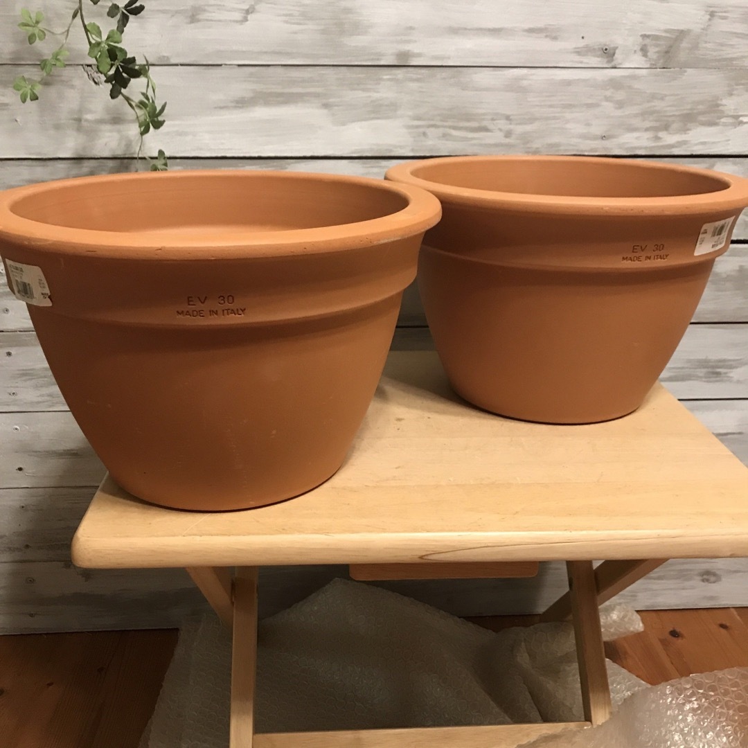 【未使用　2個】イタリア　シンプル　テラコッタ鉢 ガーデニング 寄せ植え