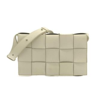 ボッテガヴェネタ(Bottega Veneta)のボッテガヴェネタ ショルダーバッグ 白(ショルダーバッグ)