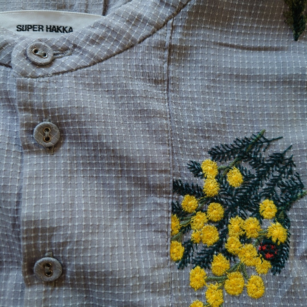 SUPER HAKKA(スーパーハッカ)のスーパーハッカ　花刺繍ワンピース レディースのワンピース(ひざ丈ワンピース)の商品写真