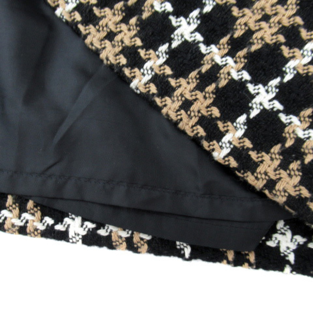 Rirandture(リランドチュール)のリランドチュール 台形スカート ミニ丈 チェック柄 刺繍 ウール混 1 黒 茶 レディースのスカート(ミニスカート)の商品写真