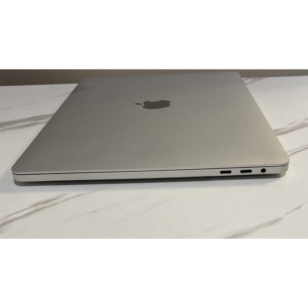 ジャンク　MacBook Air 13インチ　8GB