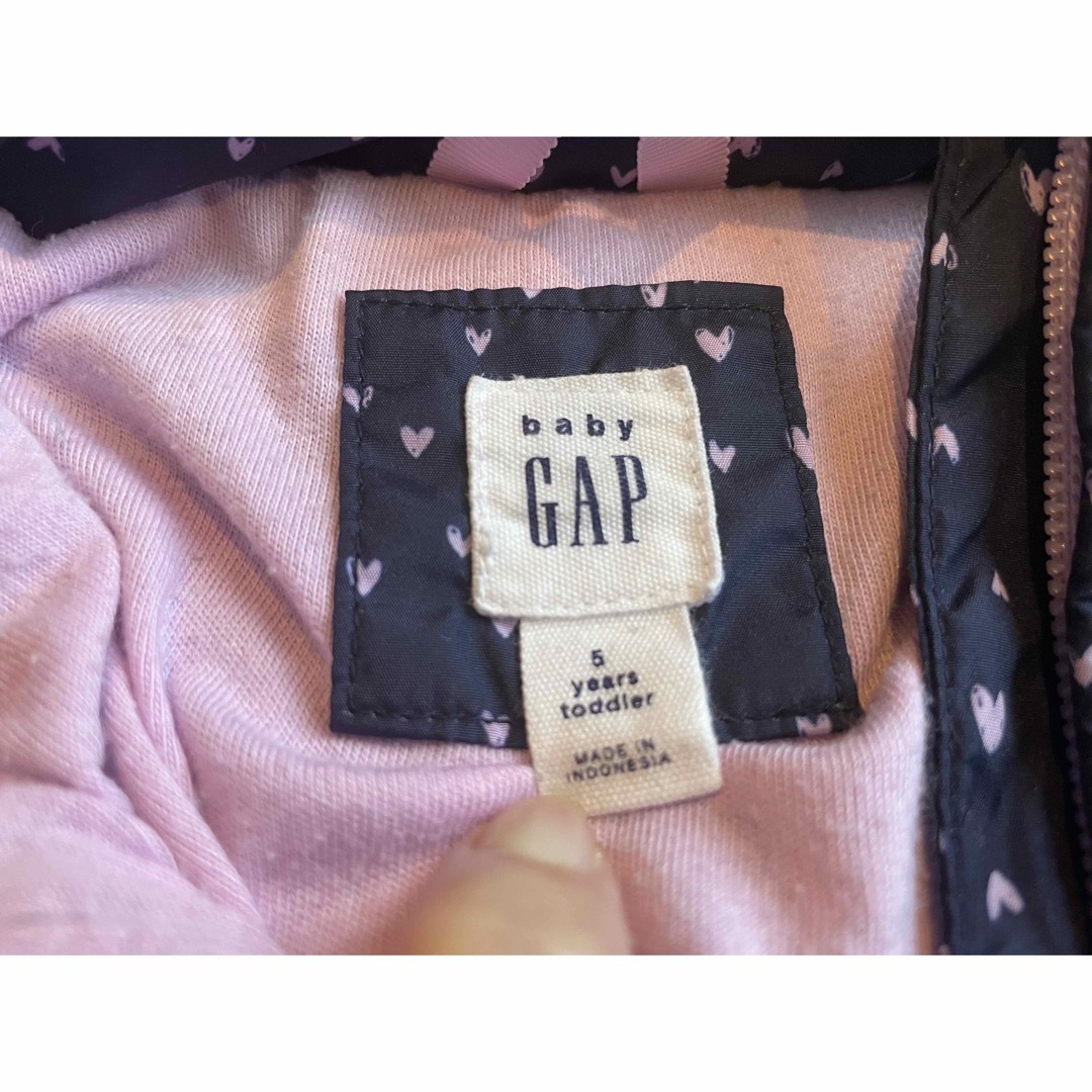 babyGAP(ベビーギャップ)の人気✨GAPウィンドブレーカー キッズ/ベビー/マタニティのキッズ服女の子用(90cm~)(ジャケット/上着)の商品写真