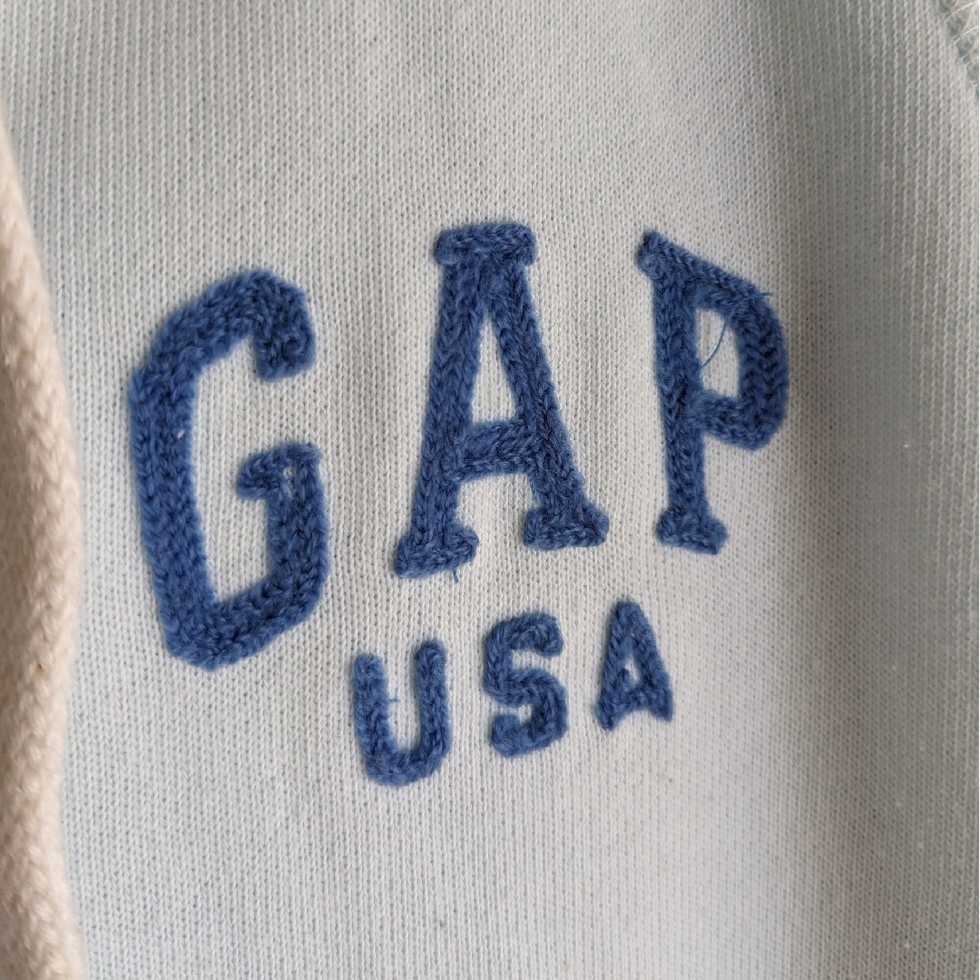 GAP(ギャップ)のGAP ロゴ刺繡　長袖　ジップアップ　スウェット　パーカー　水色 レディースのトップス(パーカー)の商品写真