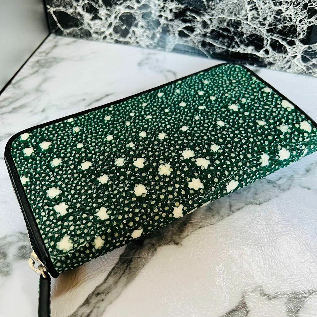 新品 スタースティングレイ長財布 メンズ エイ革 グリーン 本革