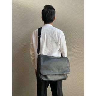 トッズ(TOD'S)のTOD'S：メッセンジャーバッグ　(メンズ)(メッセンジャーバッグ)