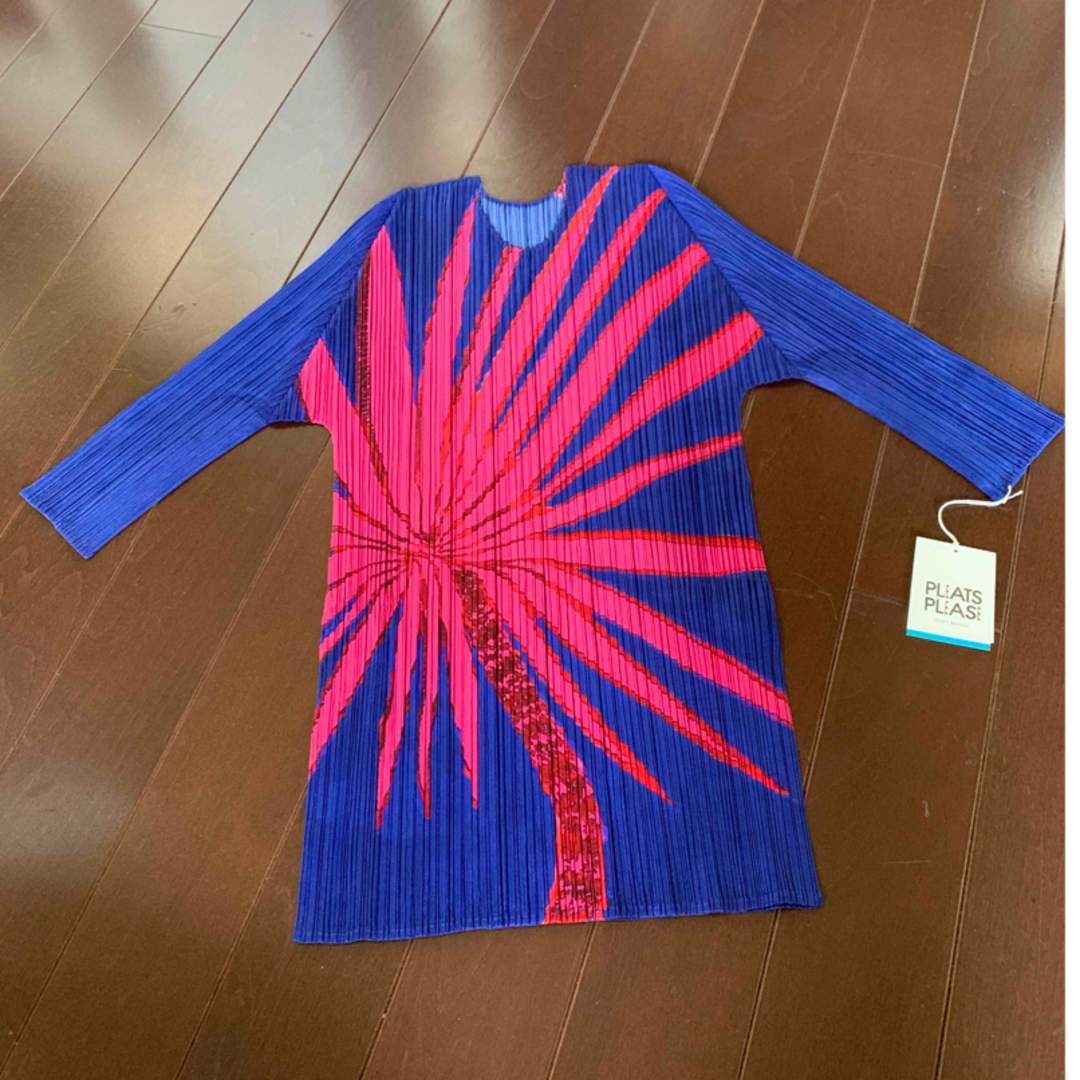 PLEATS PLEASE ISSEY MIYAKE(プリーツプリーズイッセイミヤケ)のプリーツプリーズICE DESERT  BLUE レディースのトップス(シャツ/ブラウス(長袖/七分))の商品写真