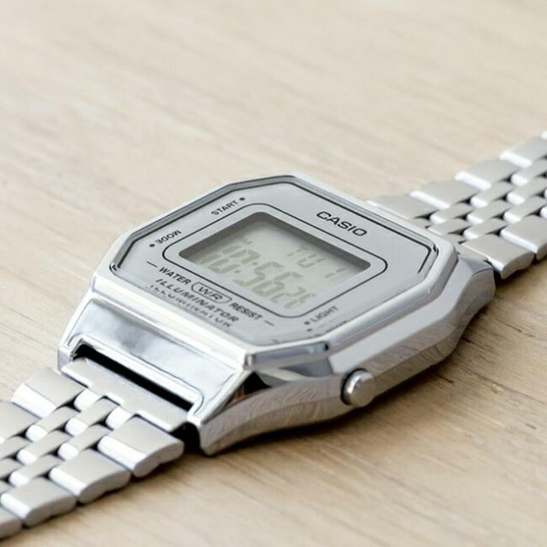 CASIO(カシオ)の【並行輸入品】【日本未発売】CASIO STANDARD カシオ スタンダード LA680WA-7 腕時計 時計 ブランド レディース キッズ 子供 チープカシオ チプカシ デジタル 日付 シルバー グレー メタル 海外モデル 送料無料 レディースのファッション小物(腕時計)の商品写真