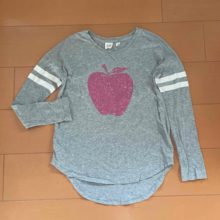 ギャップキッズ(GAP Kids)のGAP可愛いキラキラりんごのロングTシャツ(Tシャツ/カットソー)