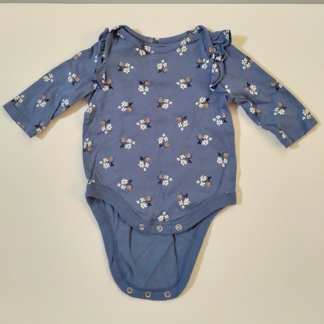 babyGAP(ベビーギャップ)のsayaka様予約品　BabyGAP　ロンパース　2枚セット キッズ/ベビー/マタニティのベビー服(~85cm)(ロンパース)の商品写真