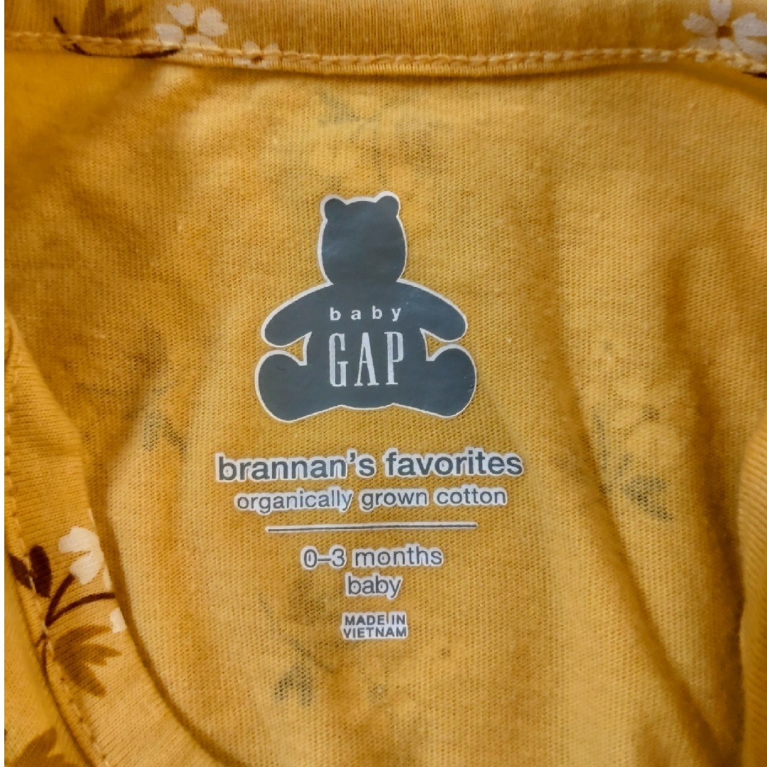 babyGAP(ベビーギャップ)のsayaka様予約品　BabyGAP　ロンパース　2枚セット キッズ/ベビー/マタニティのベビー服(~85cm)(ロンパース)の商品写真