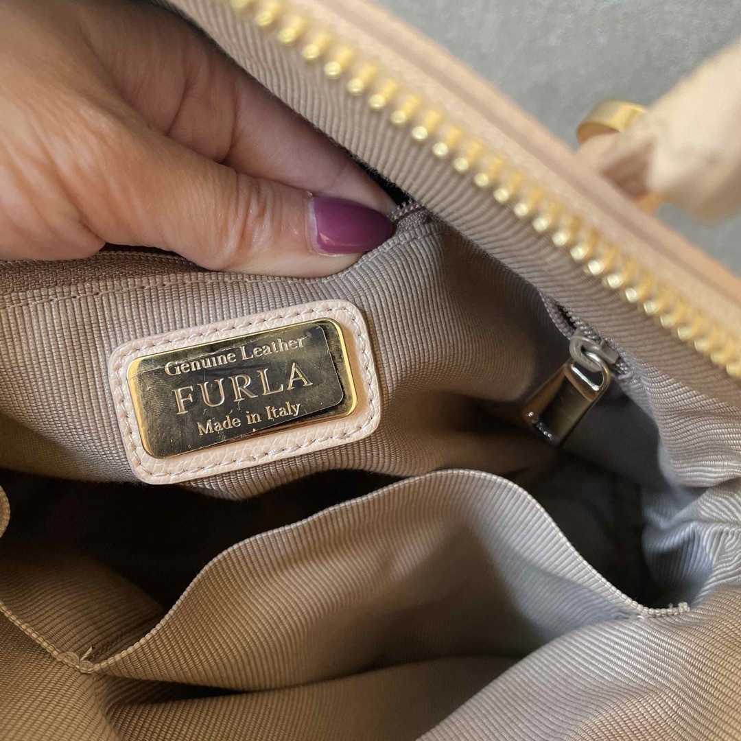 Furla(フルラ)のフルラ  パイパー　ベージュ　美品　2way レディースのバッグ(ハンドバッグ)の商品写真