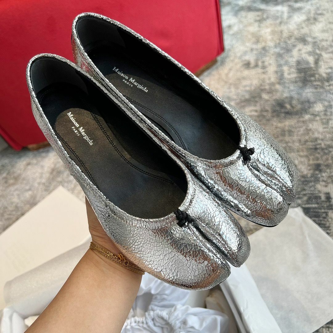 大人気 Maison Margiela 足袋バレエ ブロークンミラー