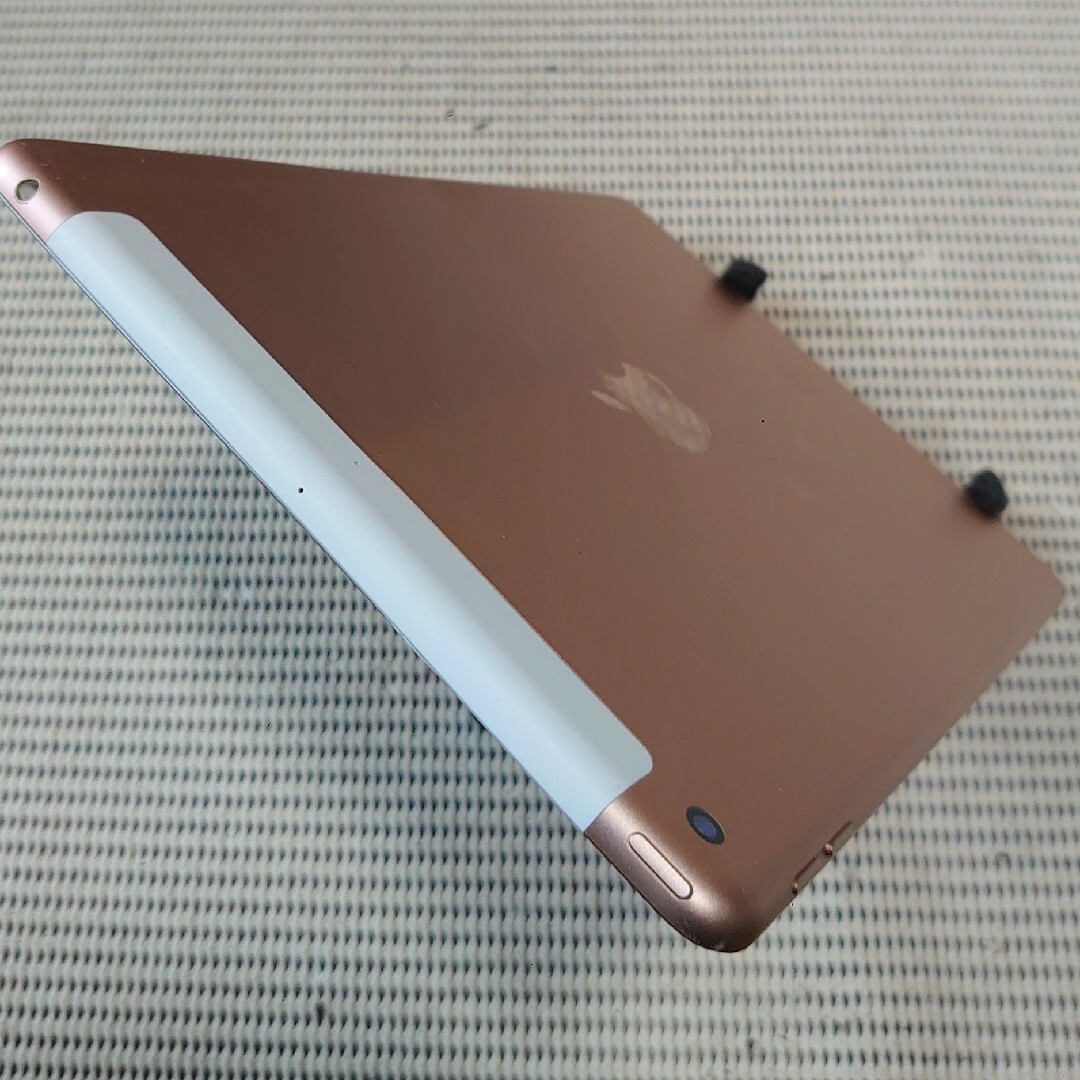 完動品SIMフリー液晶無傷iPad第5世代(A1823)本体32GBゴールド