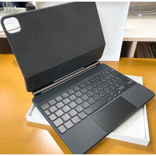 アップル(Apple)の【極美品！】Magic Keyboard 11 iPad Pro 11(PC周辺機器)