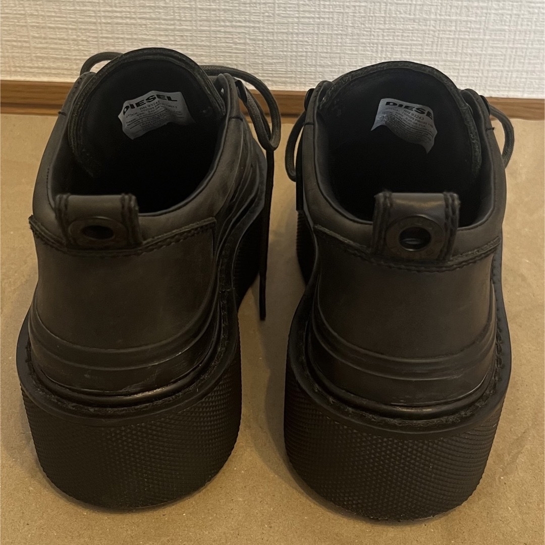 DIESEL(ディーゼル)のTAKOWASA様　専用ページ レディースの靴/シューズ(スニーカー)の商品写真