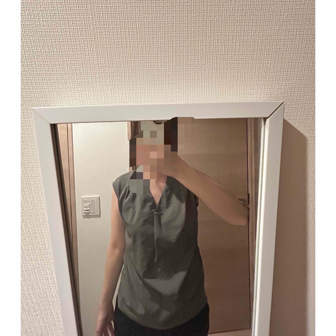 BANANA REPUBLIC ノースリーブシャツ2枚 レディースのトップス(シャツ/ブラウス(半袖/袖なし))の商品写真