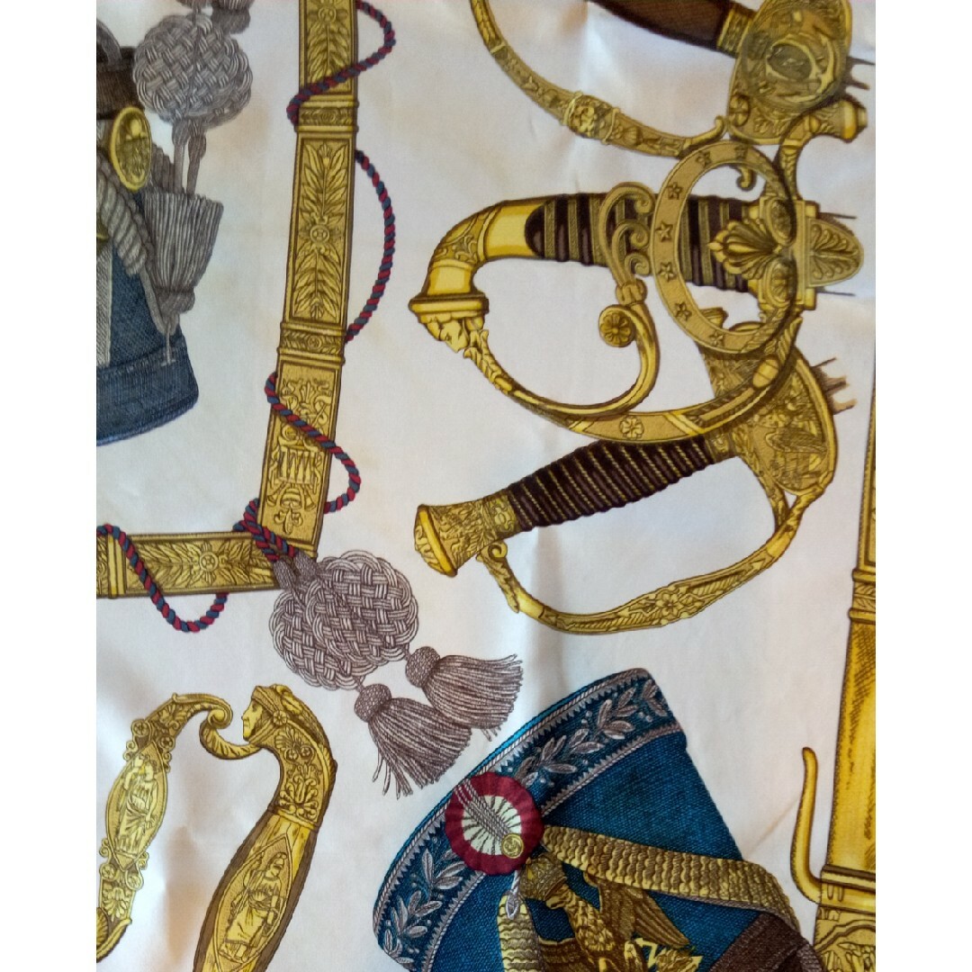 Hermes(エルメス)の訳ありエルメススカーフ レディースのファッション小物(バンダナ/スカーフ)の商品写真
