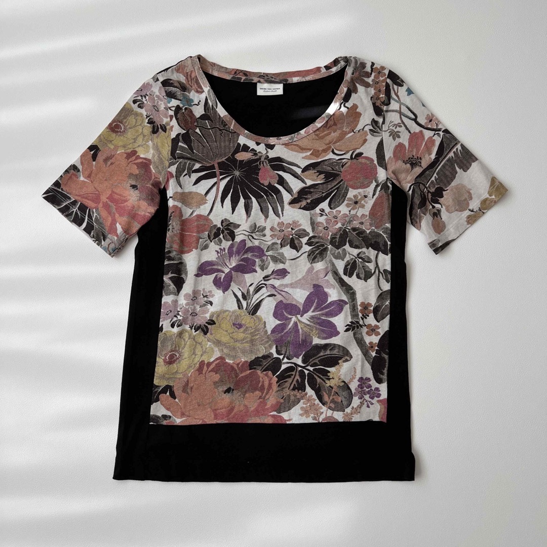 DRIES VAN NOTEN(ドリスヴァンノッテン)の希少・完売品　DRIES VAN NOTEN ドリスヴァンノッテン　Tシャツ レディースのトップス(Tシャツ(半袖/袖なし))の商品写真