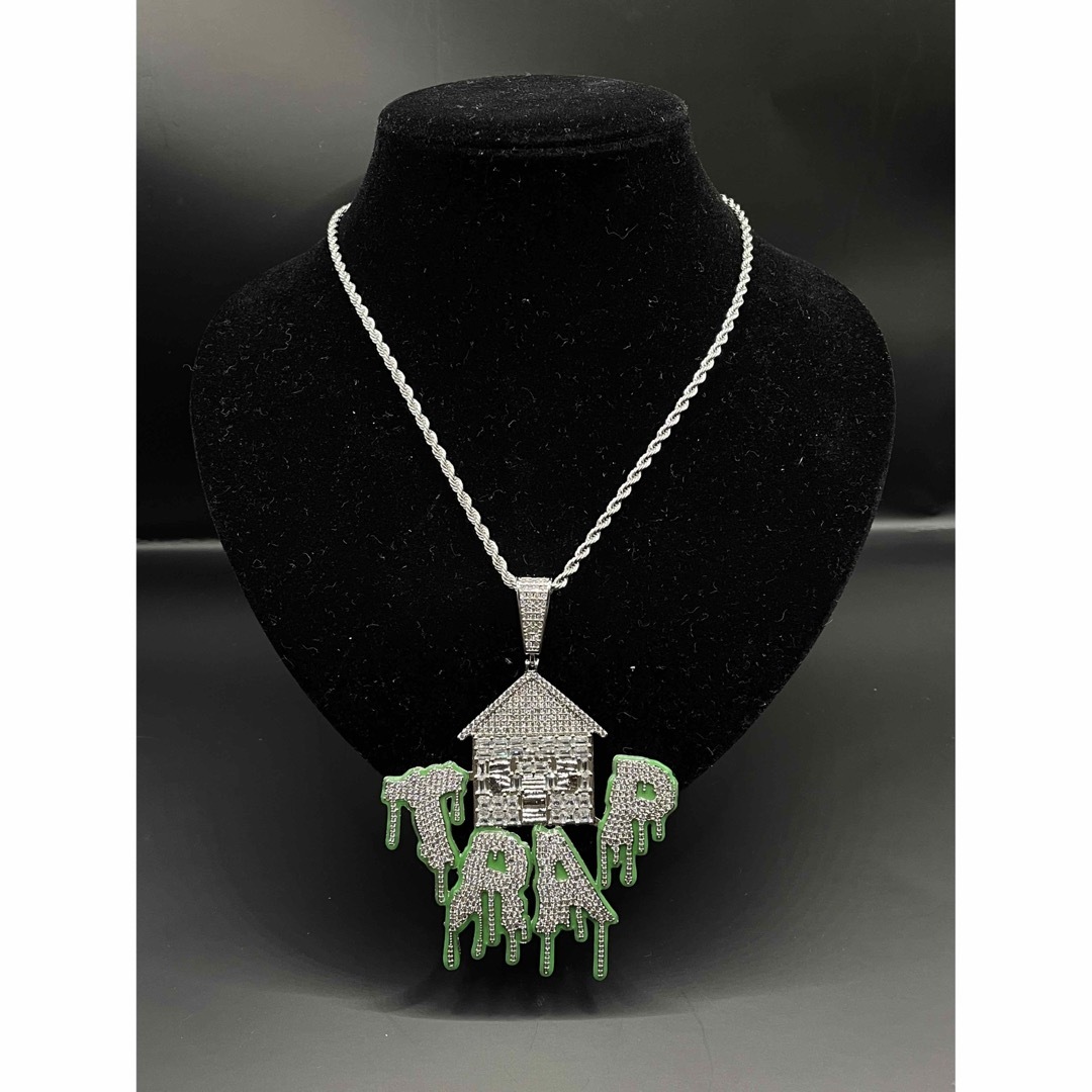 Trap House Big Pendant Chain