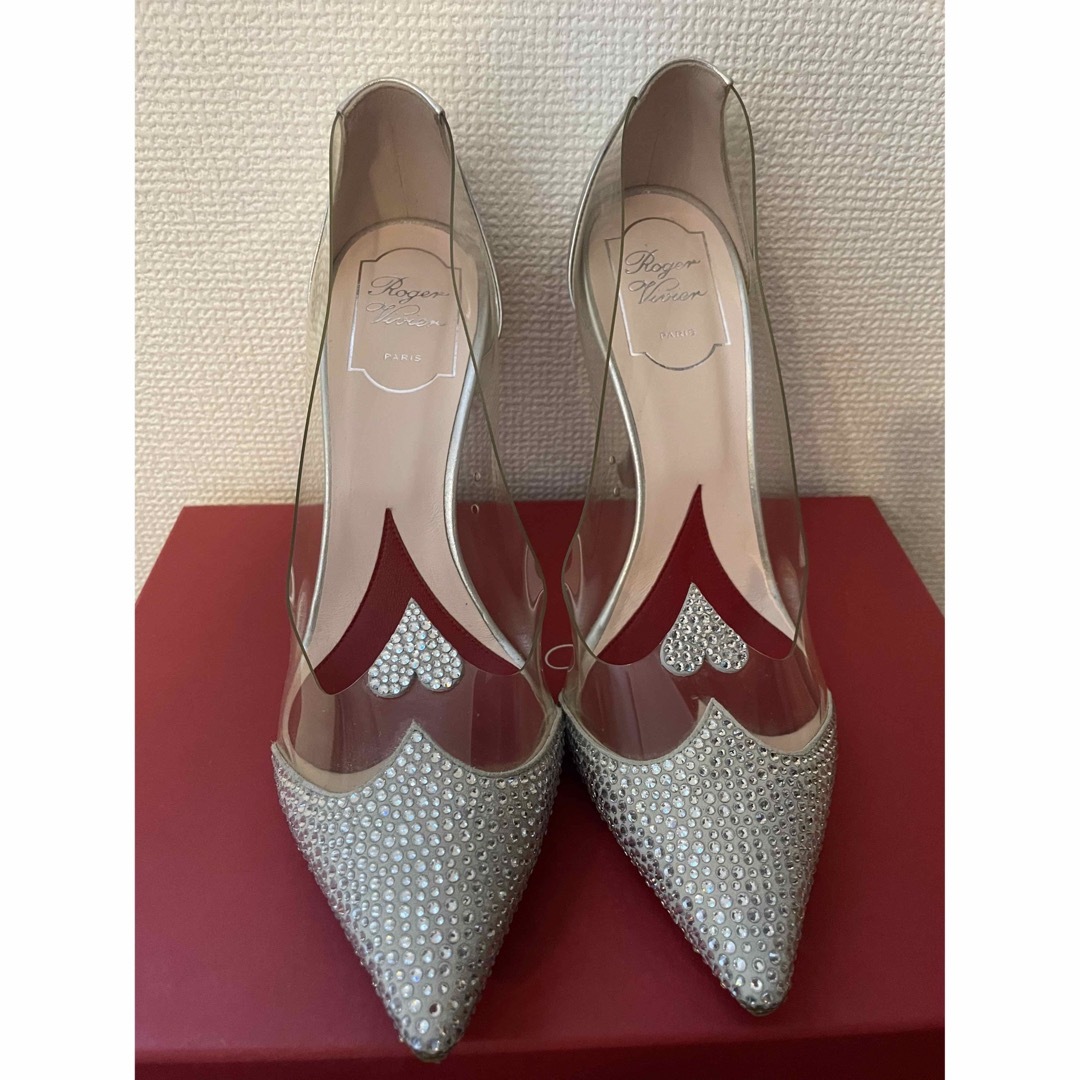 ROGER VIVIER - Roger vivier ハート パンプスの通販 by 値引不可