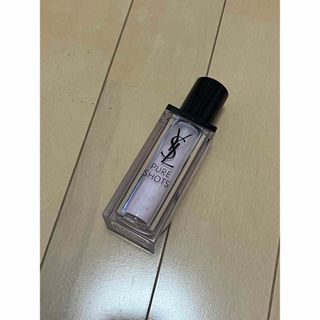 イヴサンローラン(Yves Saint Laurent)のイヴ・サンローラン　PURE SHOTS LIGHT UP SERUM(美容液)