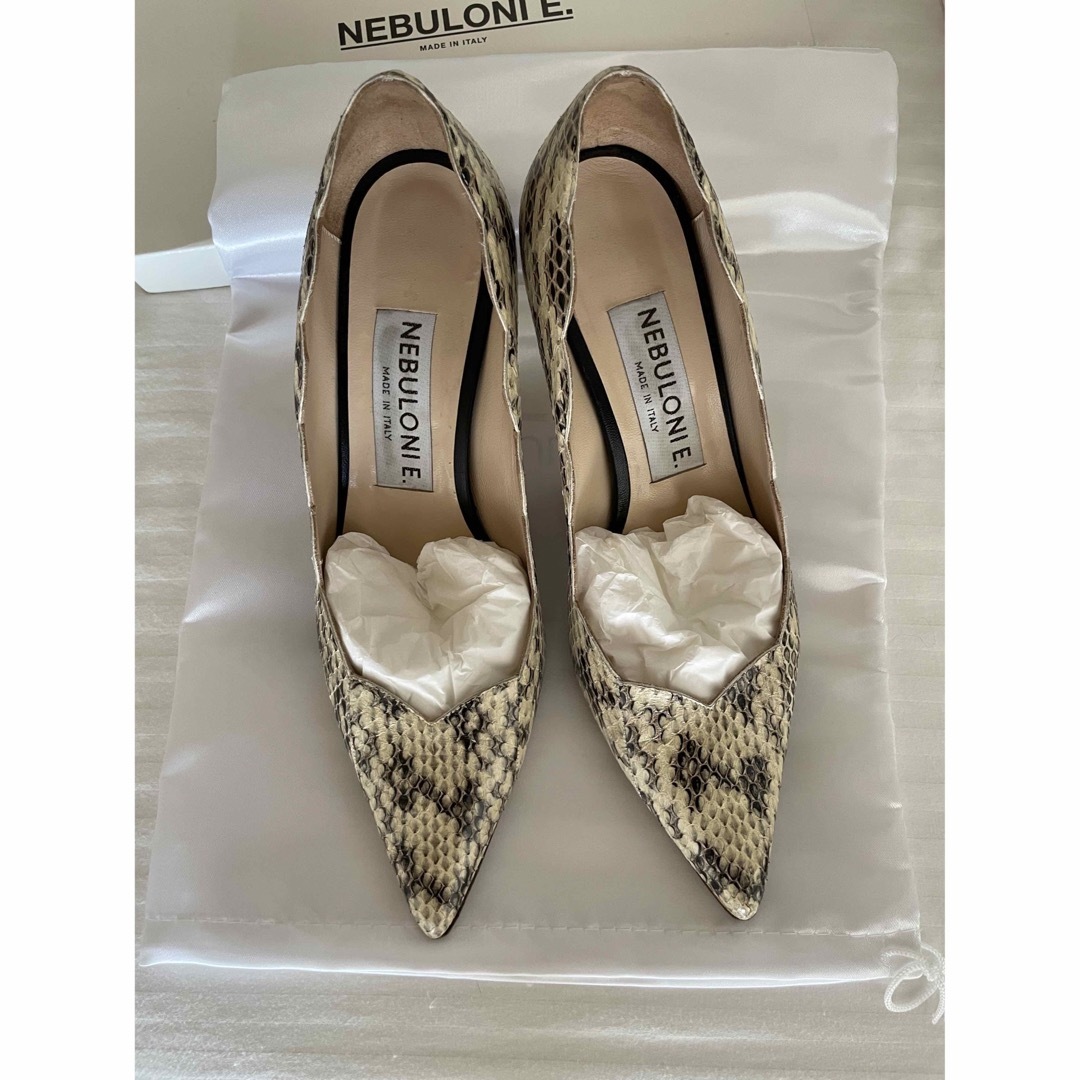 NEBULONI E. - NEBULONI E. ポインテッドヒールの通販 by ao's shop