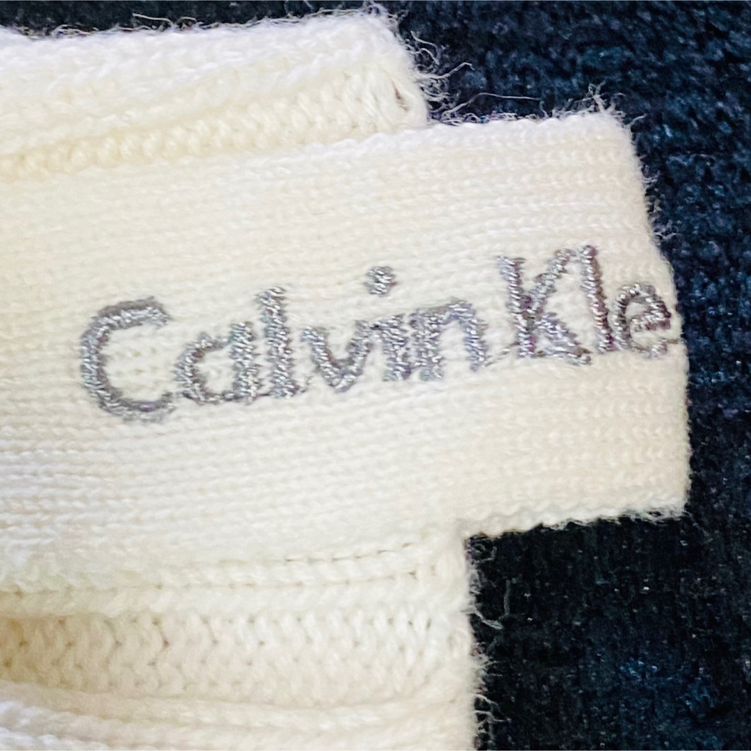 Calvin Klein(カルバンクライン)のカルバンクライン メンズ Vネックセーター Mサイズ メンズのトップス(ニット/セーター)の商品写真