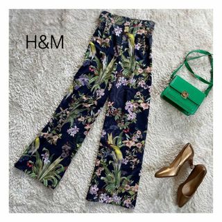 エイチアンドエム(H&M)のエイチアンドエム　ボタニカルパンツ　イージーパンツ　カジュアルパンツ(カジュアルパンツ)