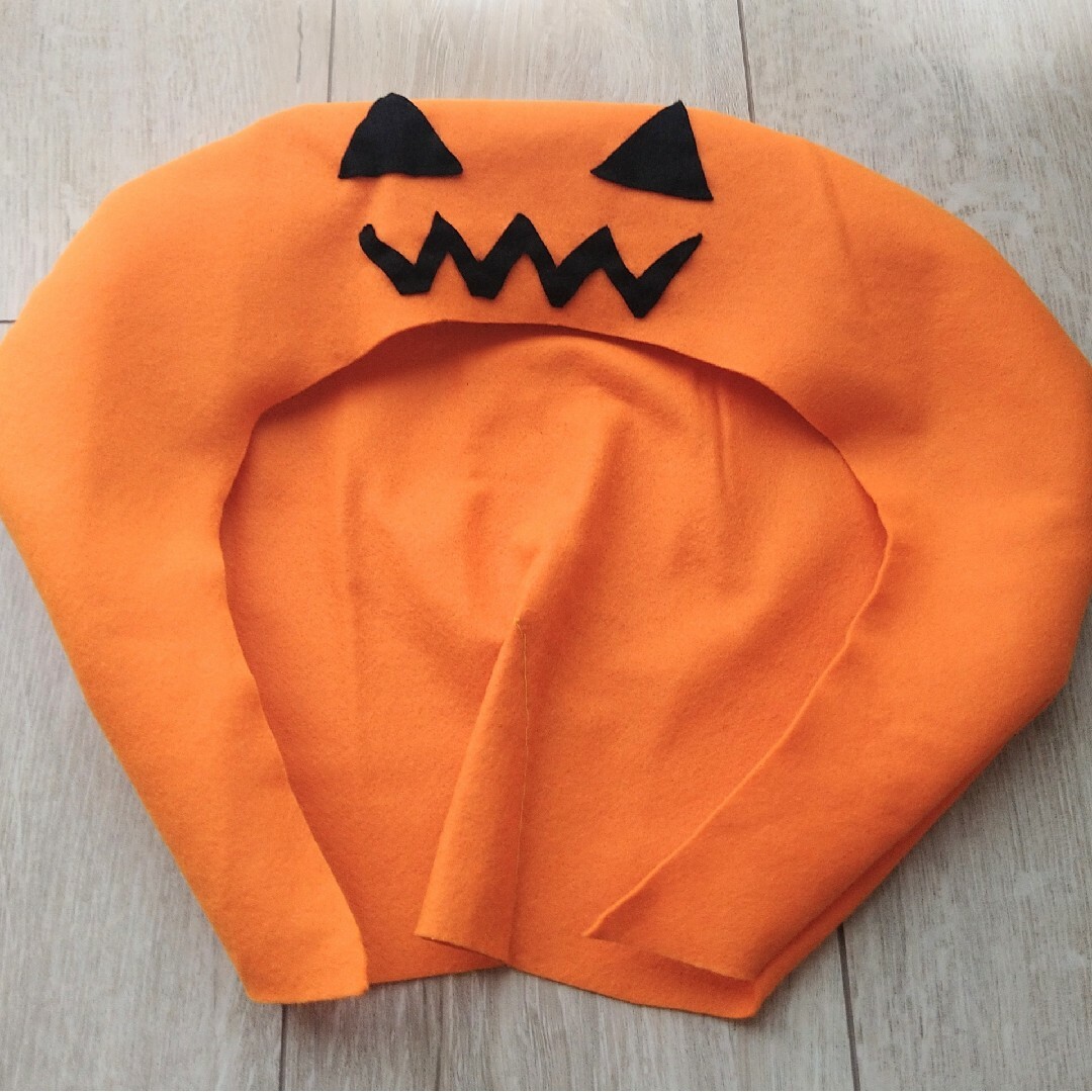 ハロウィン　大人用　かぼちゃ帽子 エンタメ/ホビーのコスプレ(その他)の商品写真