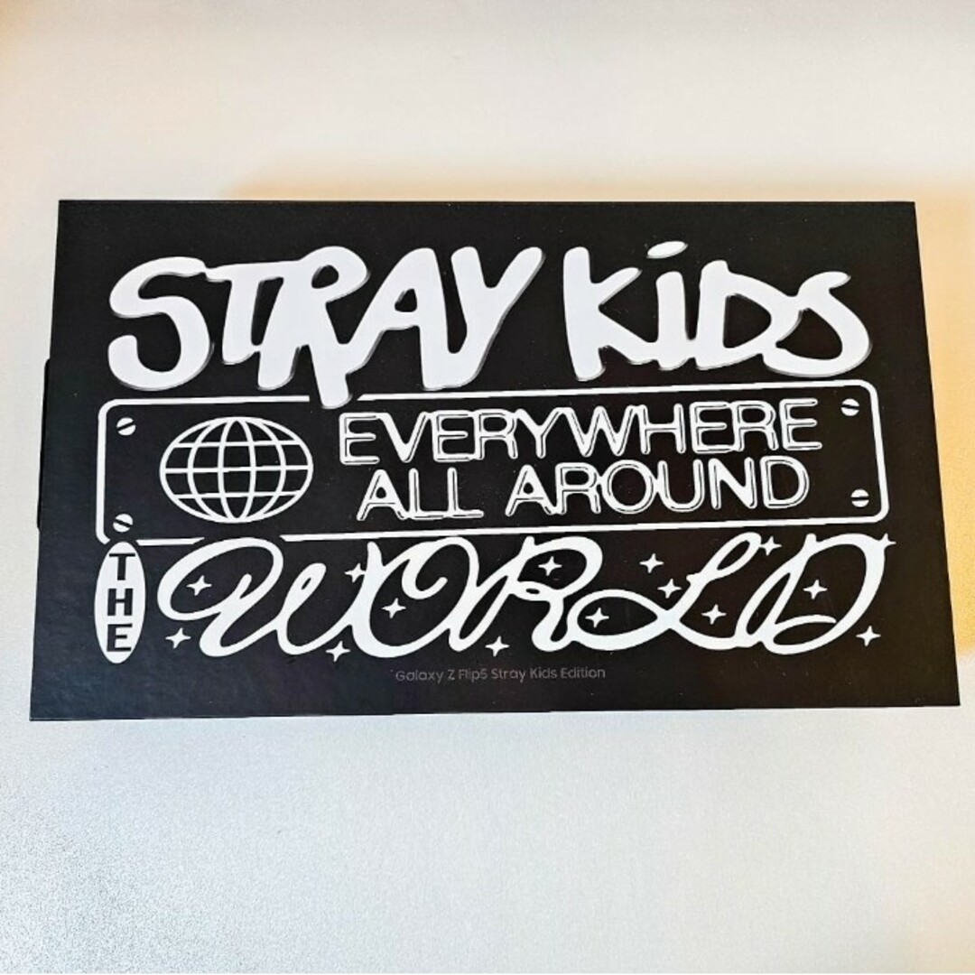 Stray Kids x SLBS セット：Z Flip 5本体はついていません 2