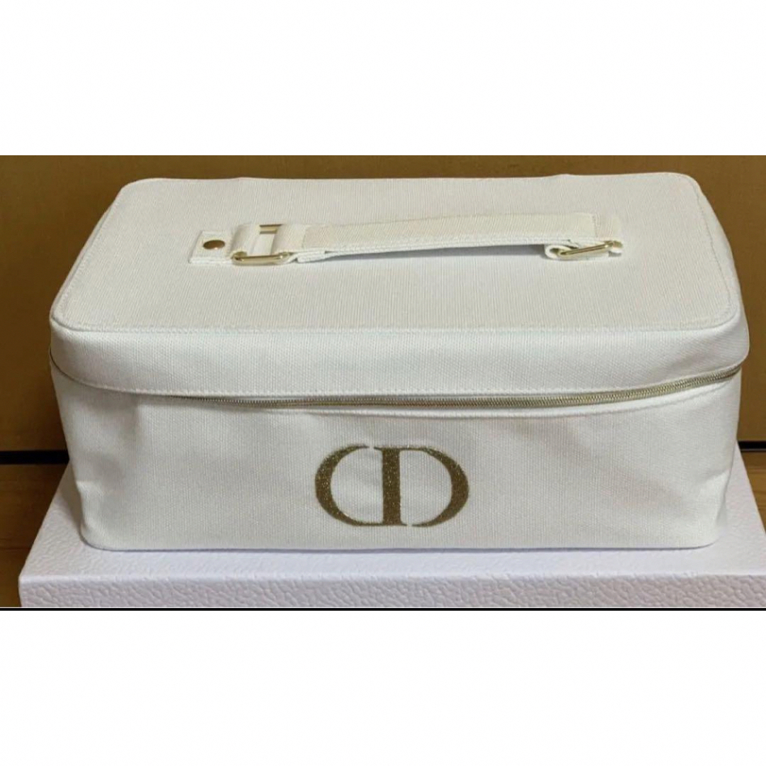 【非売品】DIOR ノベルティ　バニティポーチケースセット