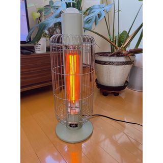 人気！アラジン電気ストーブ