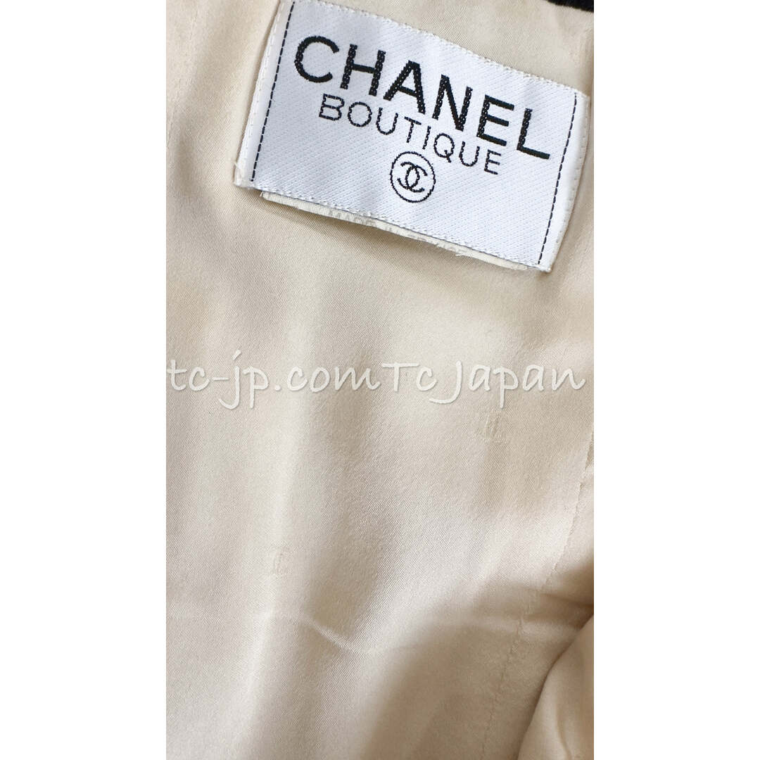 CHANEL(シャネル)のシャネル CHANEL 幻 ヴィンテージ・ブークレ・クリーム・アイボリー・伝説スーパーモデル ジャケット 36 38 (⁠◍⁠•⁠ᴗ⁠•⁠◍⁠) レディースのジャケット/アウター(テーラードジャケット)の商品写真