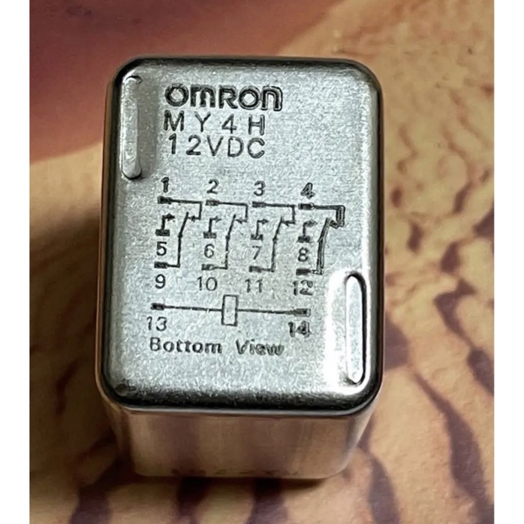 未使用　保管　OMRON MY4H DC12　ミニパワー　リレー　ハーメチック スマホ/家電/カメラのスマホ/家電/カメラ その他(その他)の商品写真