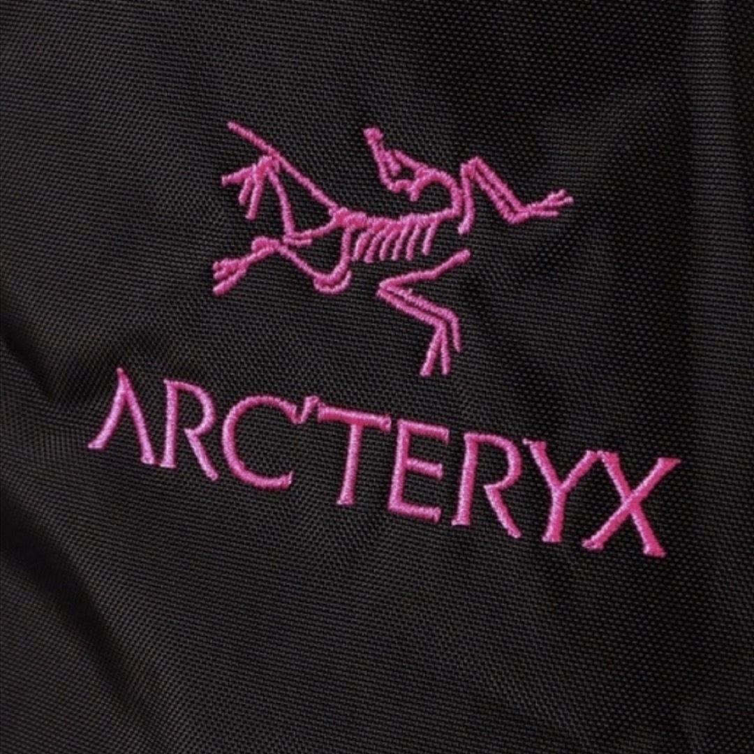 ARC'TERYX(アークテリクス)のARC’TERYX SYSTEM_A QUIVER ショルダーバッグ メンズのバッグ(ショルダーバッグ)の商品写真