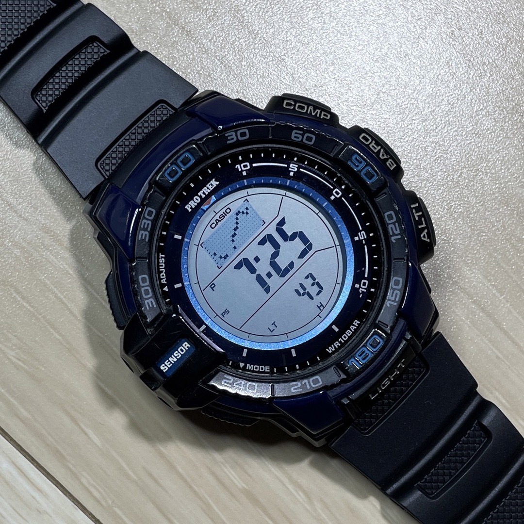 【ソーラー時計】CASIO PROTREK PRIPLE SENSOR 腕時計