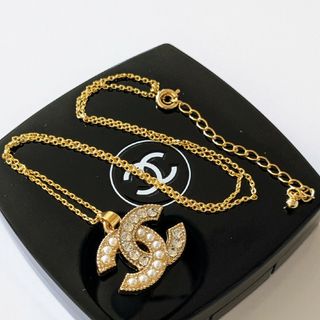 CHANEL ヴィンテージ ボタン ネックレス