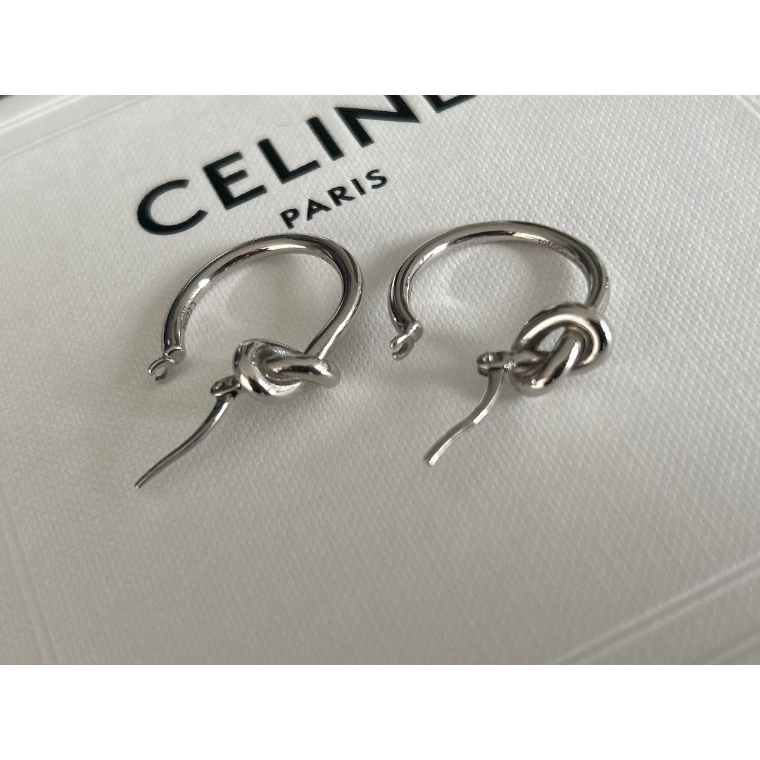希少 廃盤　CELINE　ラージ　ノット　ピアス CELINE セリーヌ ノット ラージフープ ピアス Aランク. : 質屋さ