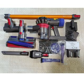 ダイソン(Dyson)の□ダイソン  V8-sv10 fluffy□メンテ済み/程度美品です！(掃除機)