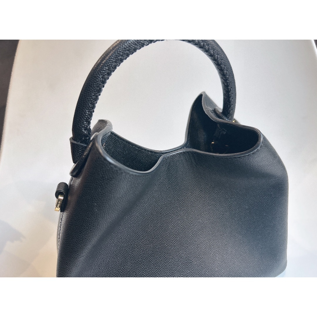 elleme　エレメ　RAISIN LARGE STRAP バッグ elleme 【美品】エレメ Elleme *RAISIN LARGE STRAP